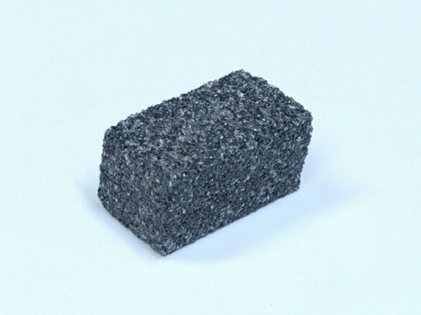 ダイヤブリック