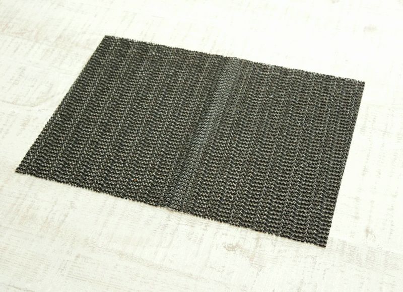 すべり止めマット　A4